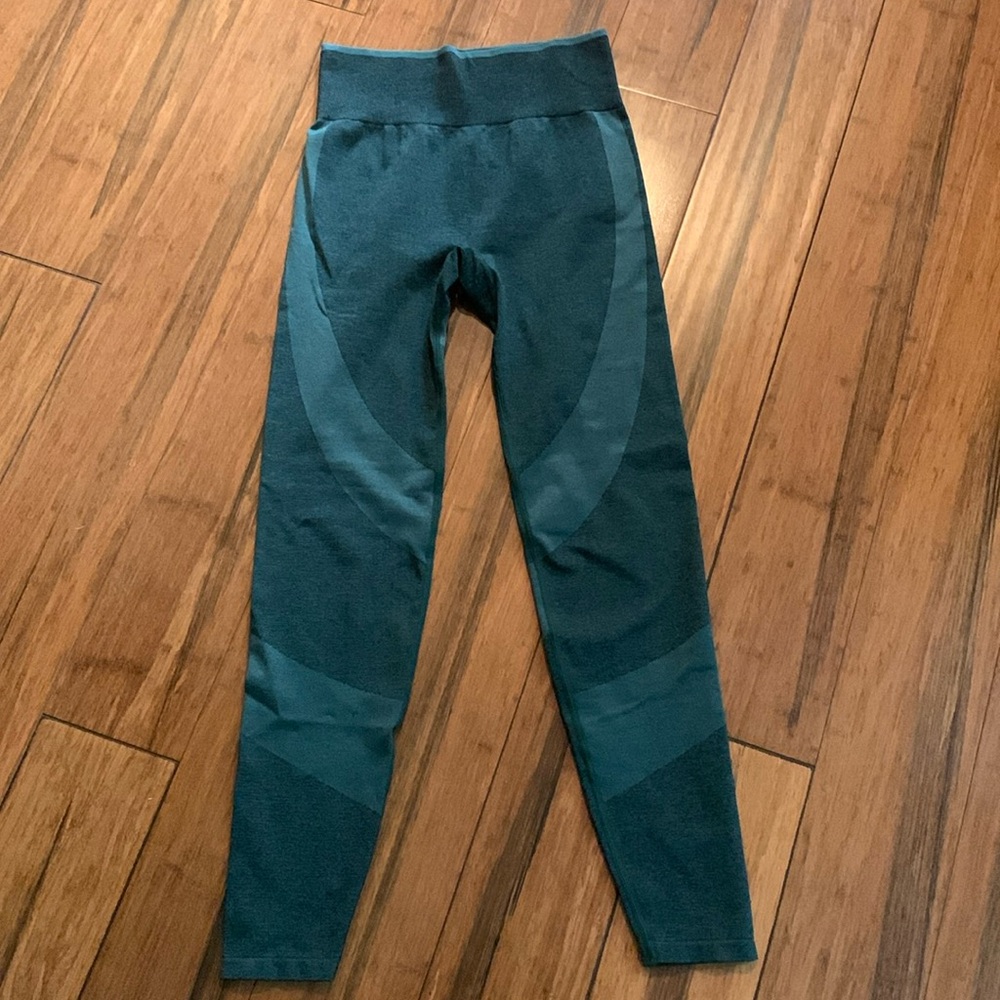 NWOT leggings from PINK